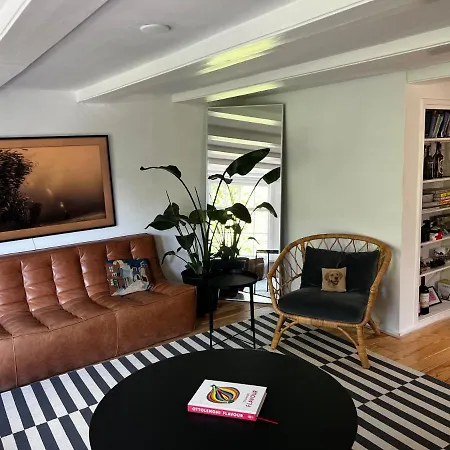 Unique Historic With Canal View In Central *